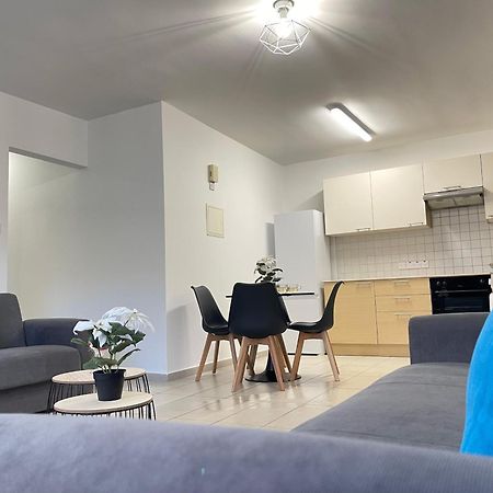 Aurora Holiday Apartment - Ayia Napa Bagian luar foto